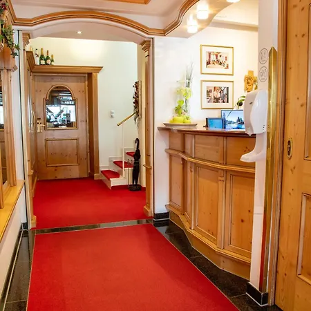 Eggerstueberl Affittacamere Ischgl