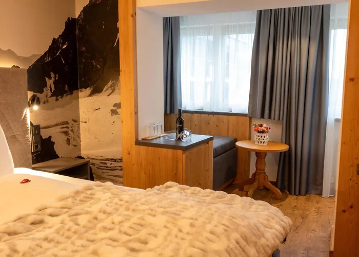 Eggerstüberl Pensión Ischgl