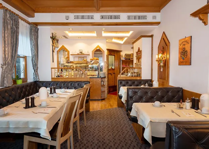 Eggerstüberl Pensión Ischgl