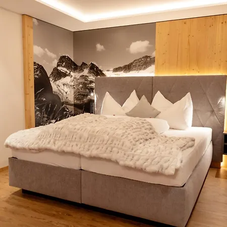 Konukevi Eggerstueberl Ischgl