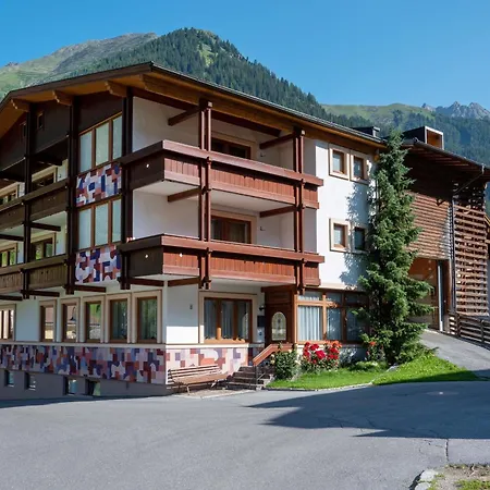 Pensjonat Eggerstueberl 3*