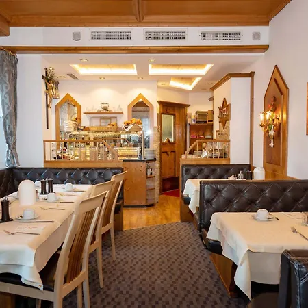 Eggerstueberl Pensionat Ischgl