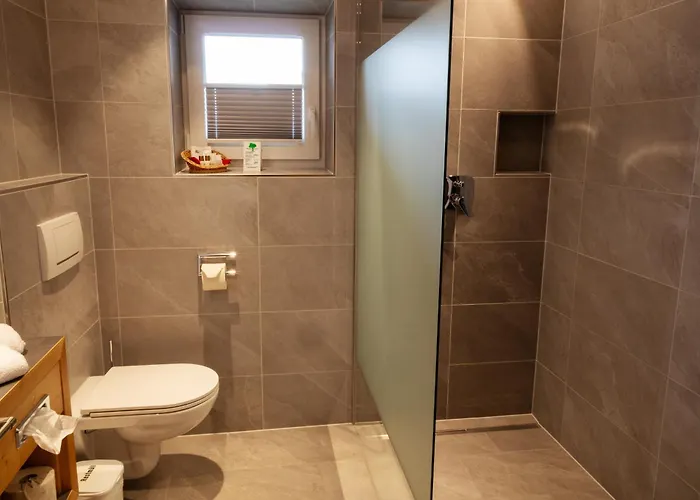 게스트하우스 Eggerstueberl 3*